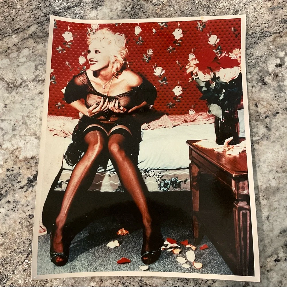 Madonna laughing and holding her breasts 8x10 vintage glossy photo reproduction - Picture 2 of 2